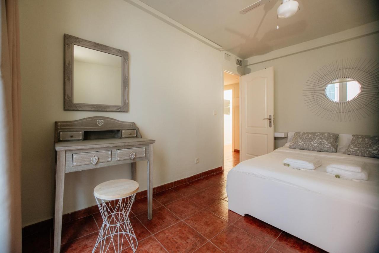 Valeria-Dreams Loscos Zaragoza Ngoại thất bức ảnh